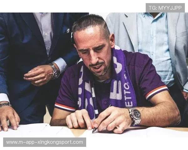 里贝里式过人重现赛场，那不勒斯新人惊艳亮相